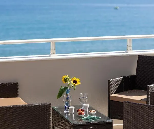 Apartment Seperi Sea & Sun